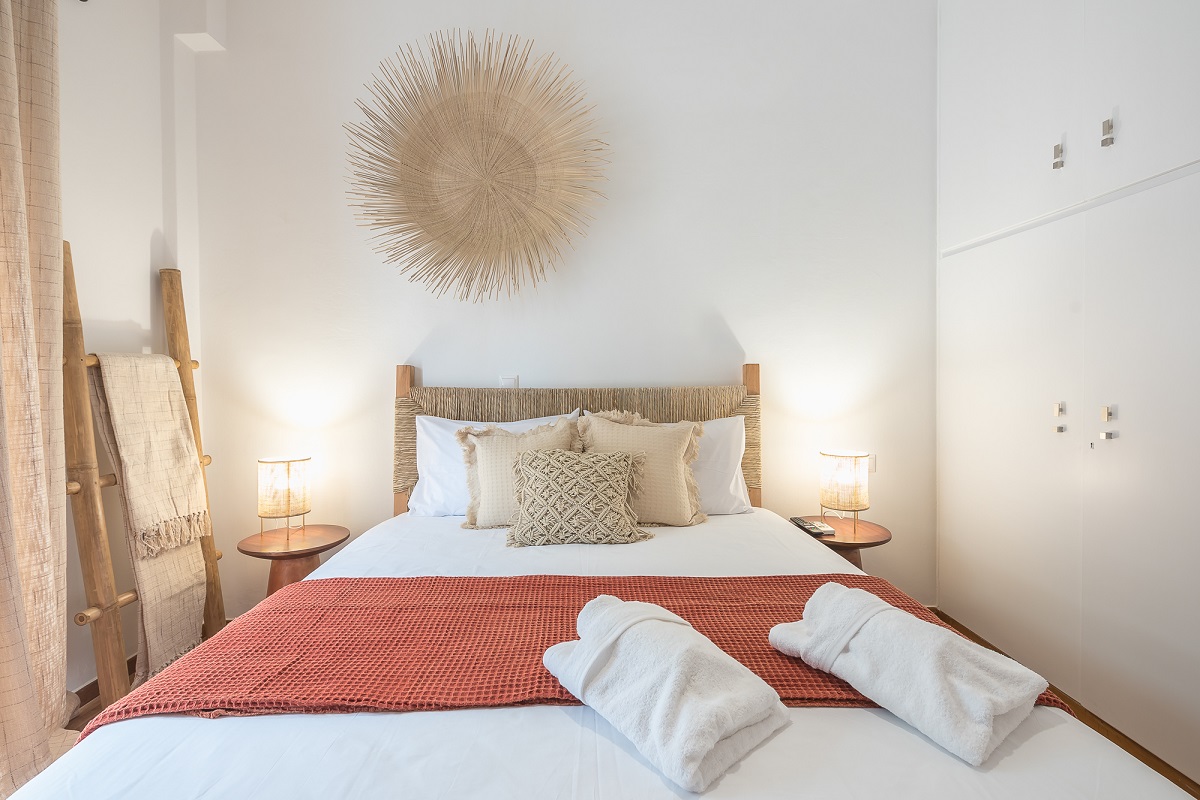 LOUDIA5b Boho Pennie Home