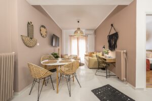 LOUDIA5b Boho Pennie Home