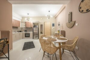 LOUDIA5b Boho Pennie Home